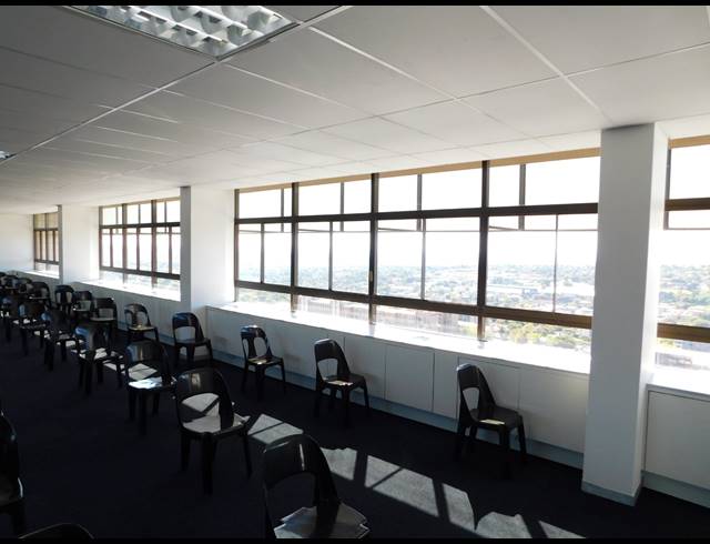 260M² OFFICE TO LET IN FERNDALE